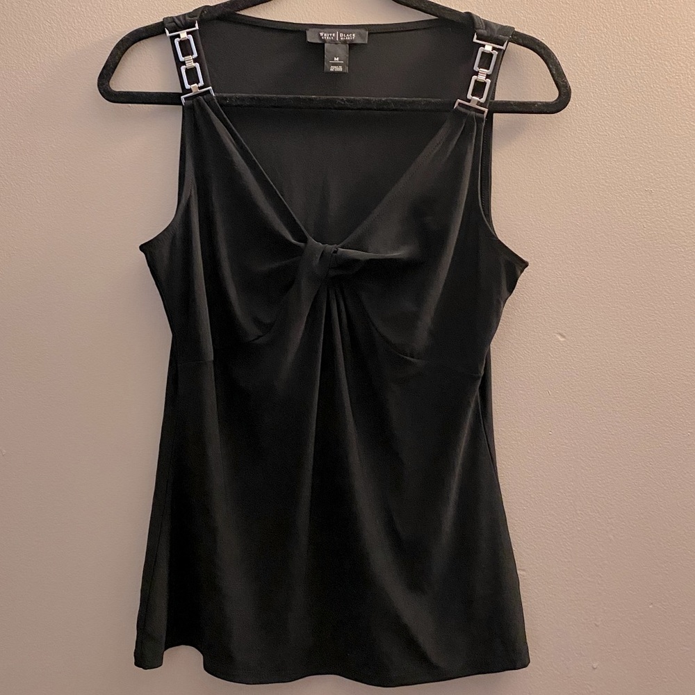 Black tank top with silver chain